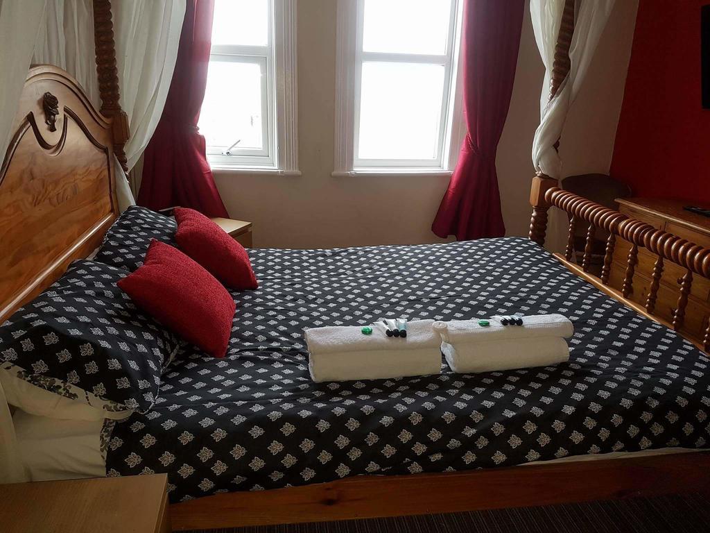 Kensington Hotel Rhyl Extérieur photo